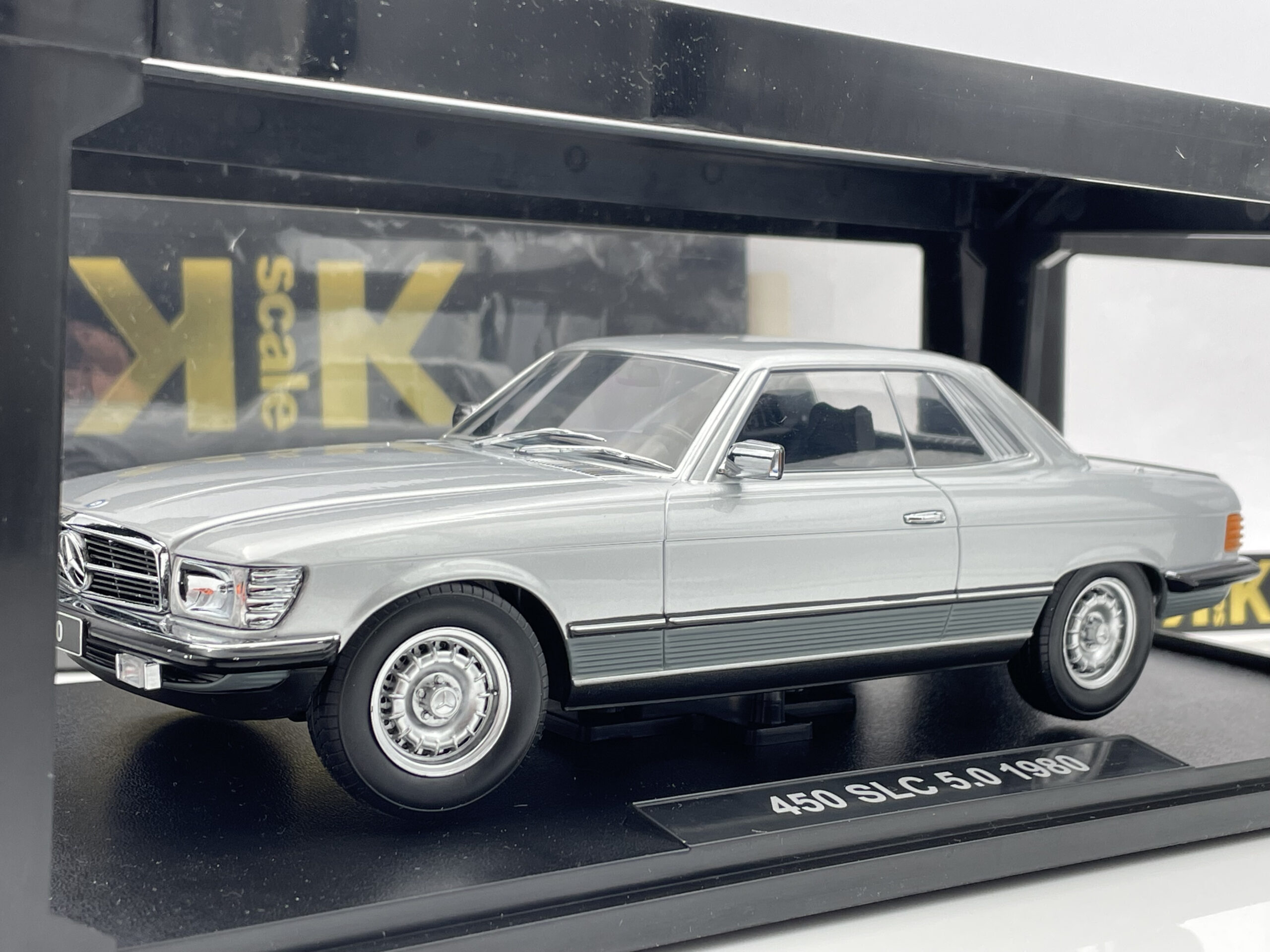 KK-Scale 1/18 メルセデスベンツ 450 SLC 5.0 C107 1980 シルバー