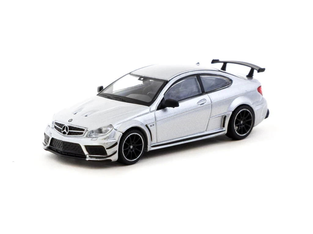 Mercedes-Benz C63 AMG Coupé Black Series, silver Tarmac Works 1:64