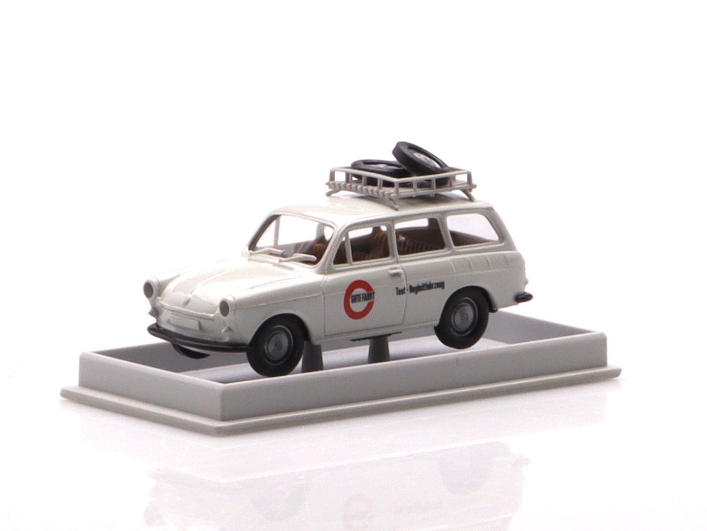 VW 1500 Variant „Gute Fahrt” Bernina 1:87
