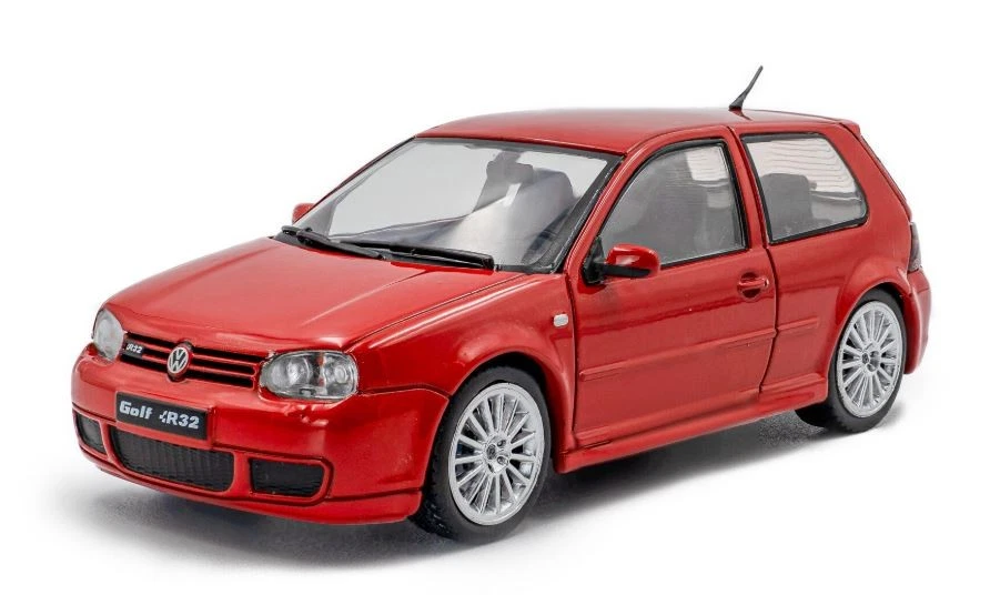 Volkswagen Golf IV R32 - 2003, red Solido 1:43