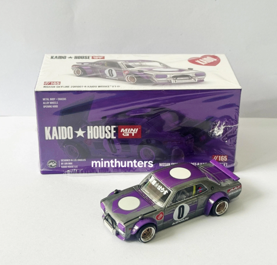 Nissan Skyline 2000GT-R (KPGC10) V1 1969 Kaido Works / Mini GT 1:64