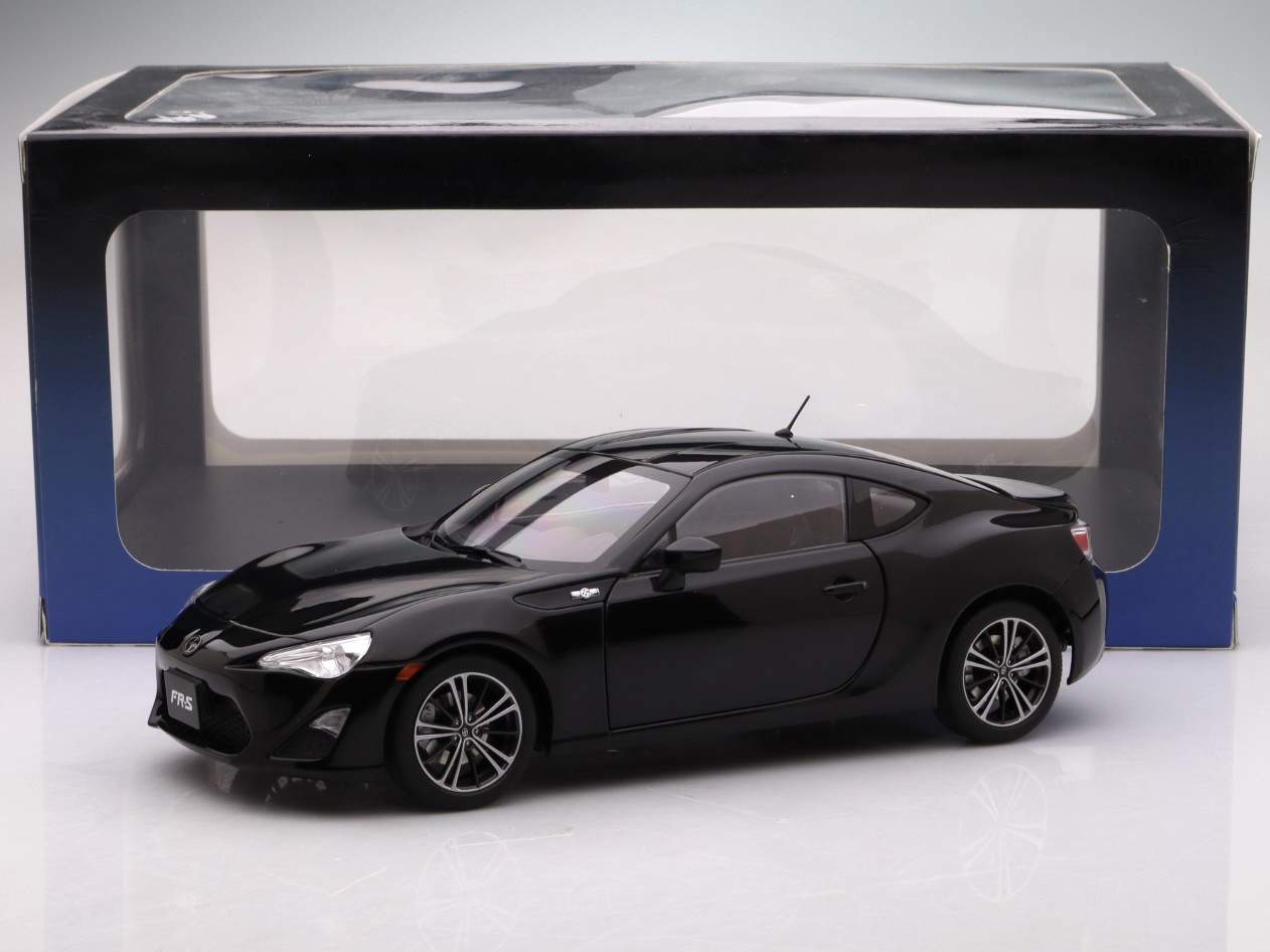 Scion FR-S Coupe 2-Door (North American Version LHD) - 2012, black AUTOart 1:18