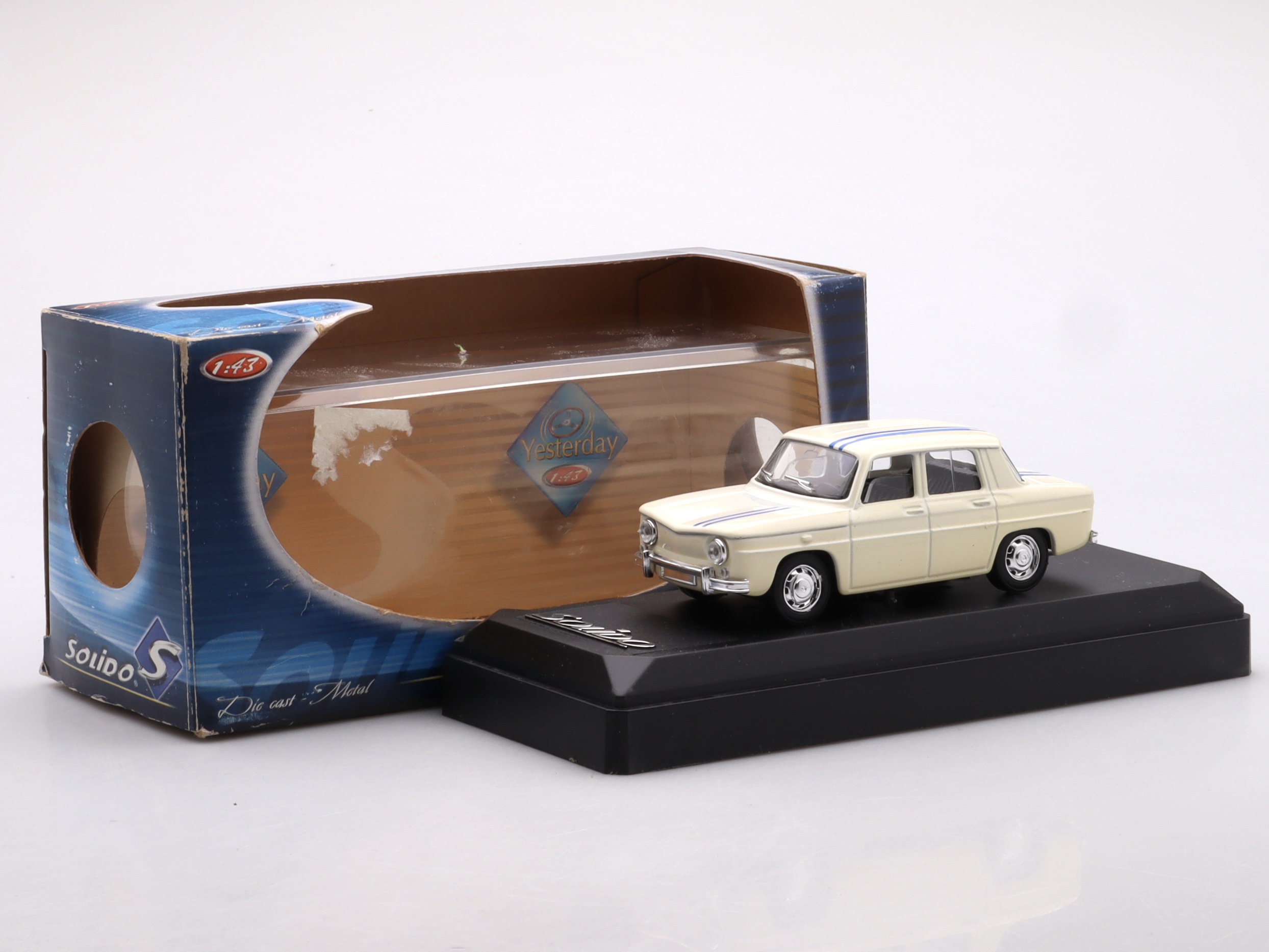 Renault 8 Gordini - 1964-1967, white Solido 1:43