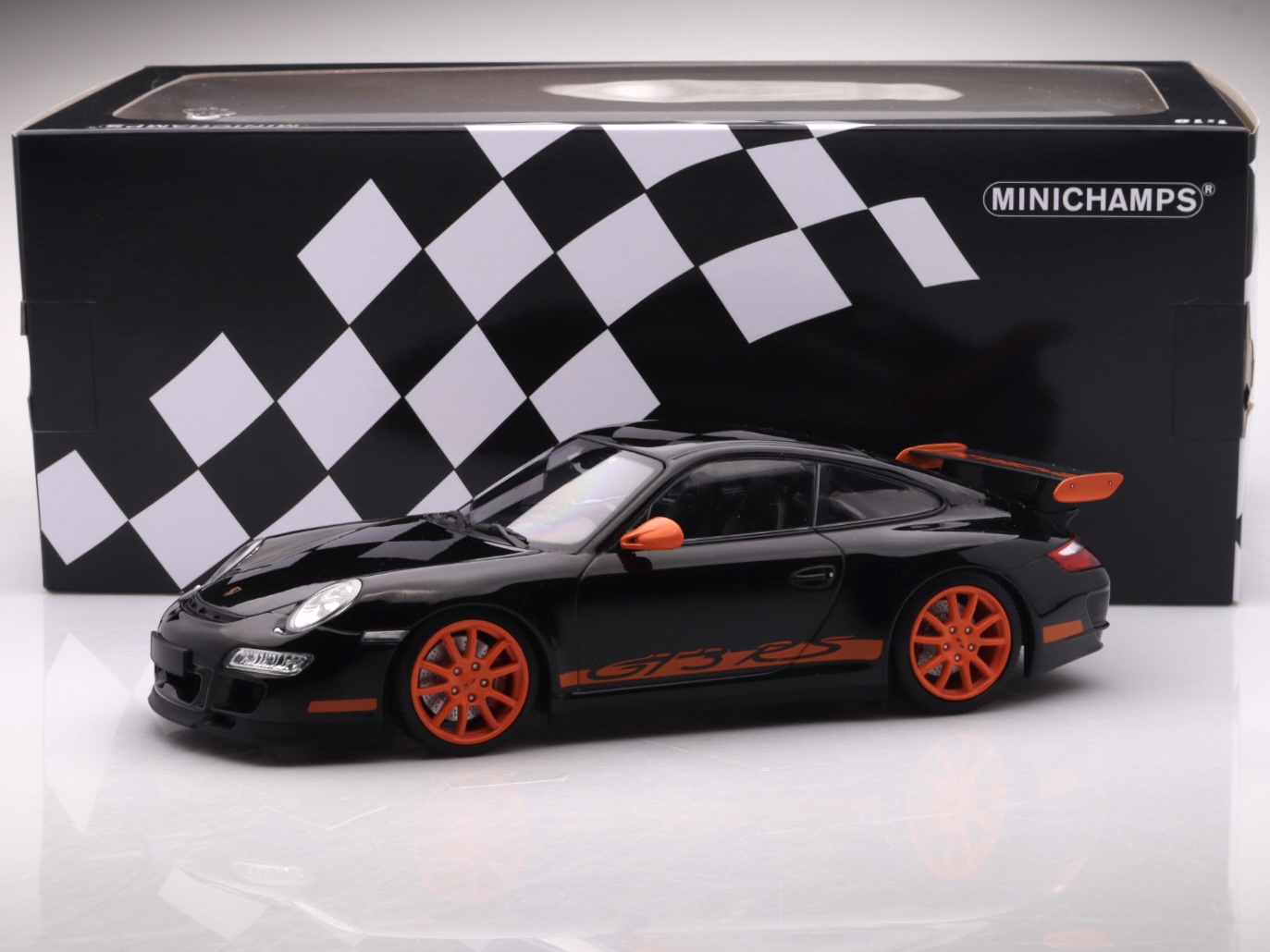 Porsche 911 (997) GT3 RS - 2007, black/orange Minichamps 1:18