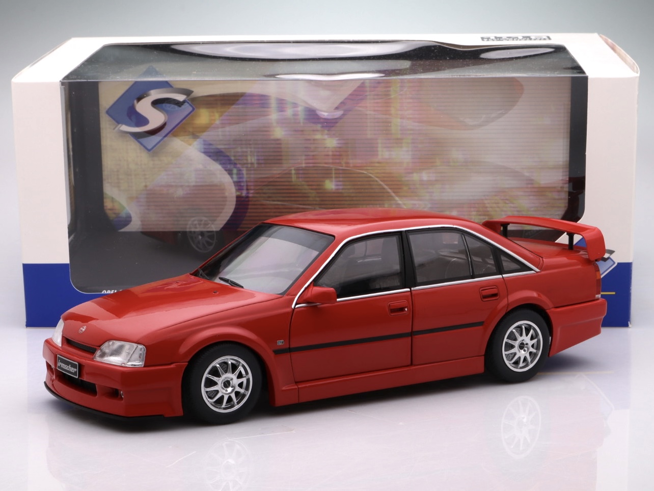 Opel Omega 300 24V - 1990, red Solido 1:18