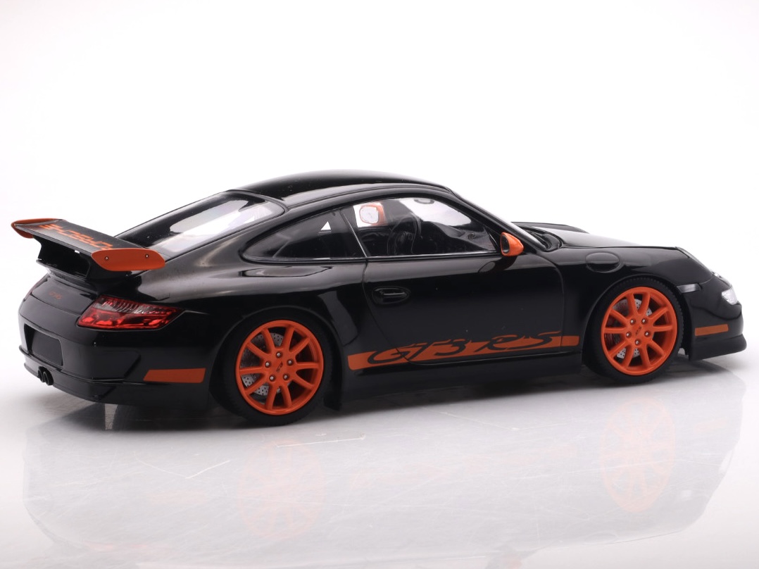 d25c53041113933eacb79276615237e1