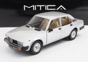 Alfa Romeo Alfetta 2000L 1978 Mitica 1:18 - model kolekcjonerski